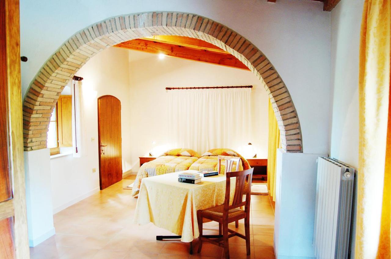 Le Valli Aparthotel Pomarance Kamer foto